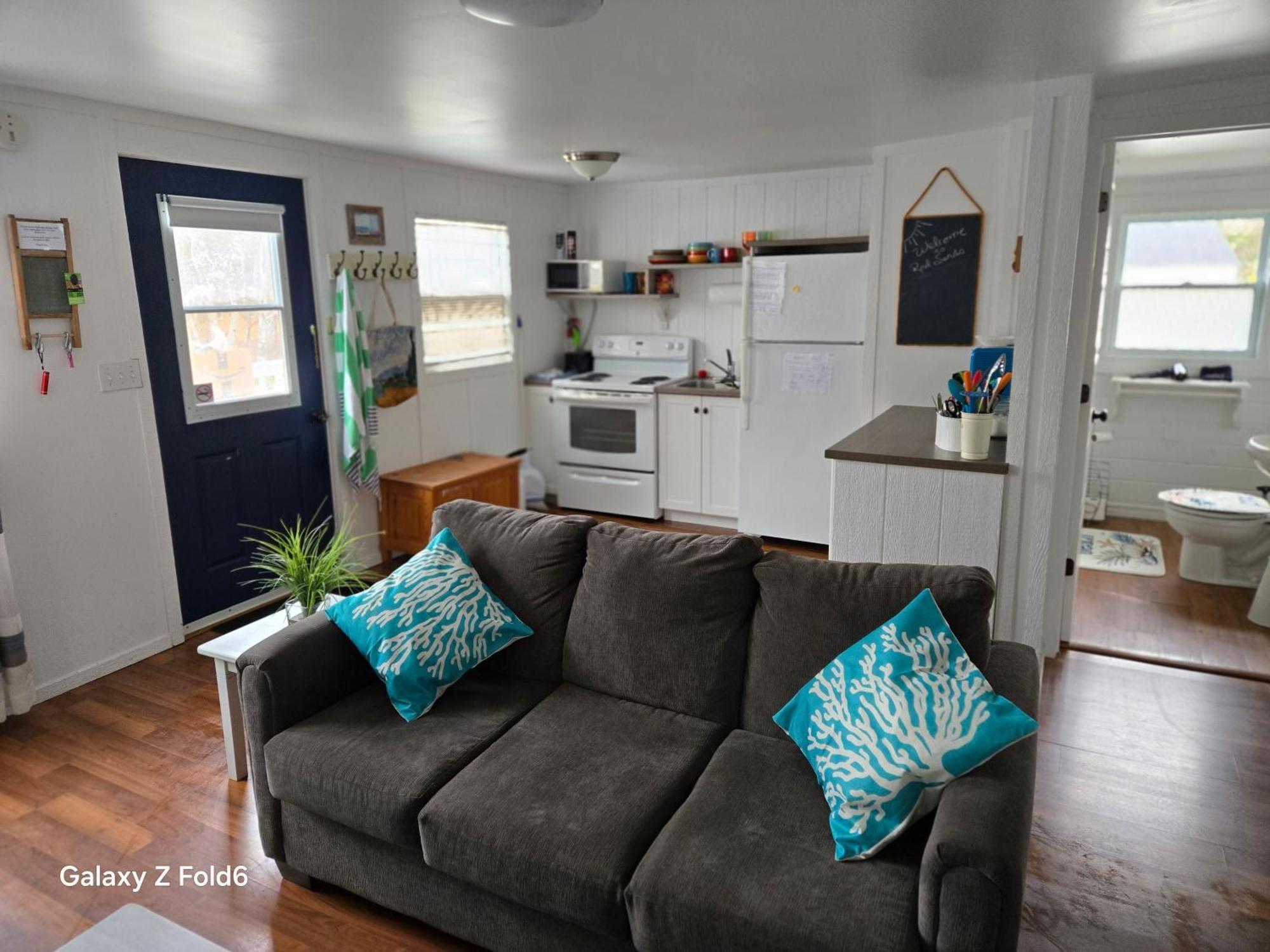 Beach Trees Cottages York エクステリア 写真